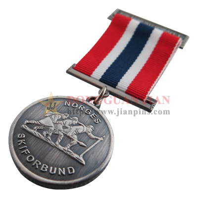 metal  medal
